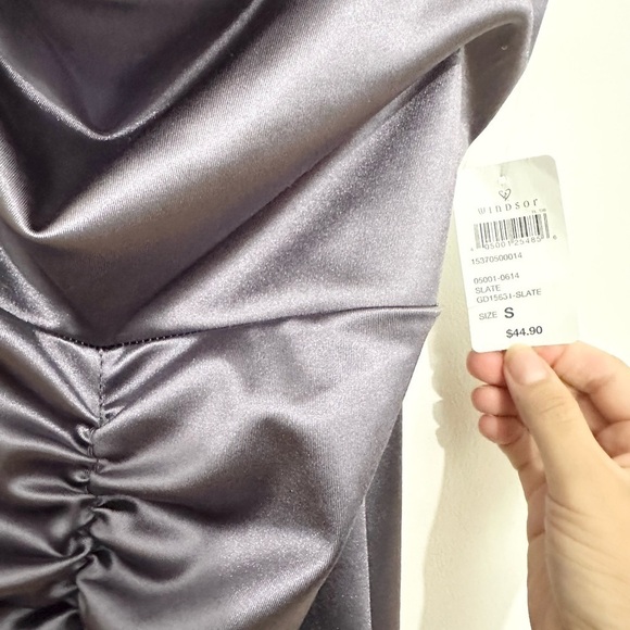 Windsor Bre Formal Satin Ruched Midi Dress small - Picture 6 of 8